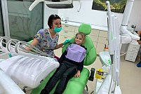 Cum să procedați atunci când copilului îi este frică să meargă la dentist? 
