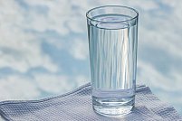 5 motive să folosești un dozator de apă
