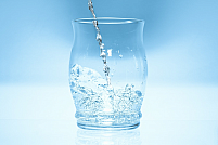 Consumul de apa minerala: Beneficii de necontestat pentru sanatatea ta