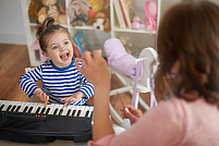 Rolul jucăriilor muzicale în dezvoltarea copiilor