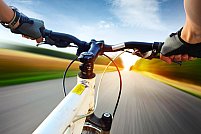 Libertate pe două roți: 3 motive pentru care merită să alegi o bicicleta Trekking