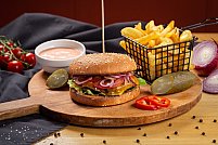 Explorând gastronomia: istoria incitantă a burgerilor